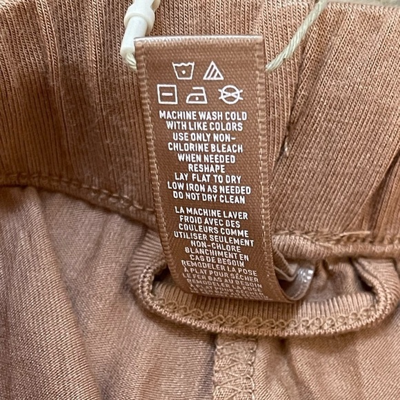 Skims NWT knit pajama shorts in ochre tan women’s size XXS - Picture 9 of 9